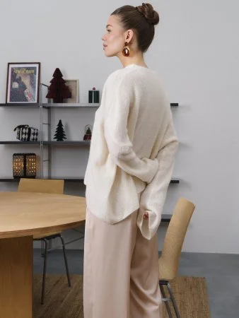 Купить Свитер из мохера цвет Айвори в фирменном магазине спортивной одежды Brillante.by