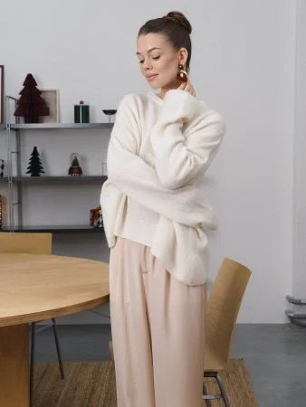 Купить Свитер из мохера цвет Айвори в фирменном магазине спортивной одежды Brillante.by