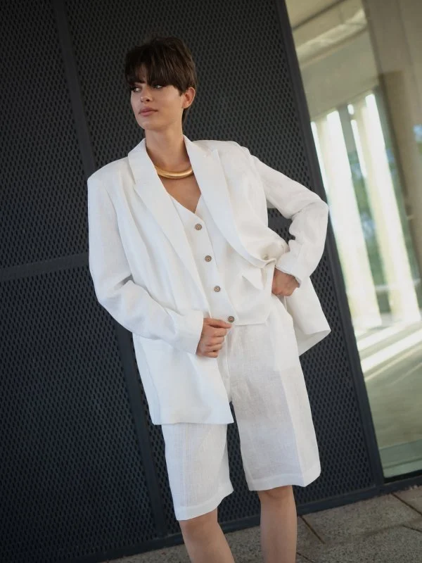 Жакет двубортный цвет белый - в фирменном магазине спортивной одежды Brillante.by