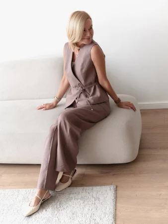 Купить Жилет с поясом цвет Сливочное какао в фирменном магазине спортивной одежды Brillante.by