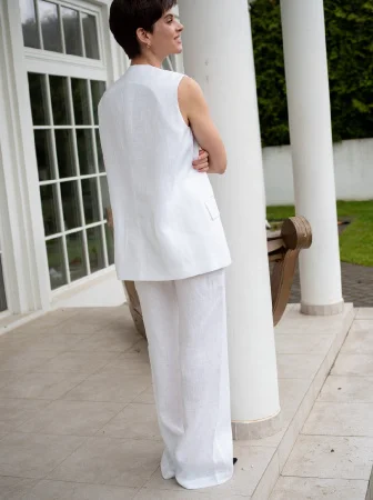 Купить Жилет удлиненный цв. белый в фирменном магазине спортивной одежды Brillante.by