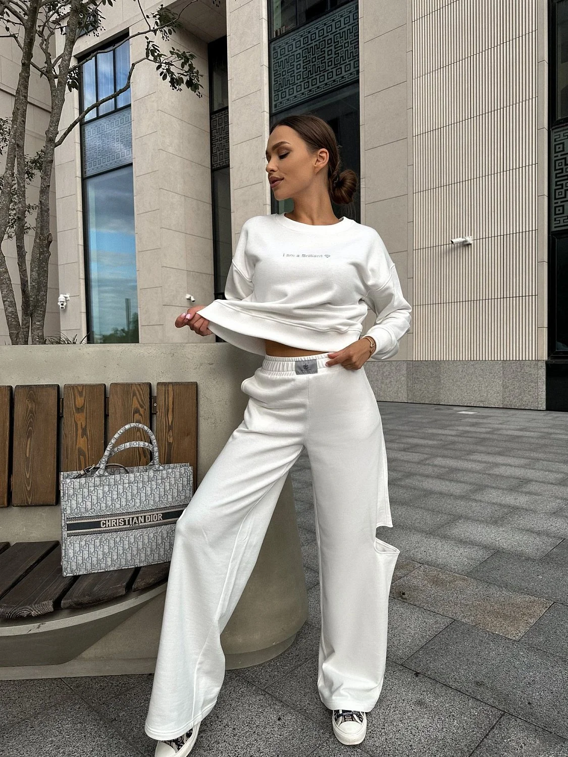 Костюм "I am a BRILLIANT" цвет Молочный