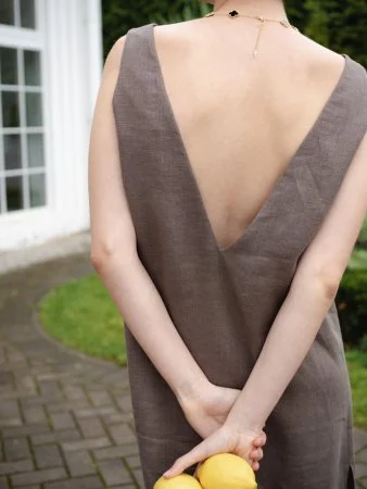 Купить Платье с V-образным вырезом цвет Шоколад в фирменном магазине спортивной одежды Brillante.by