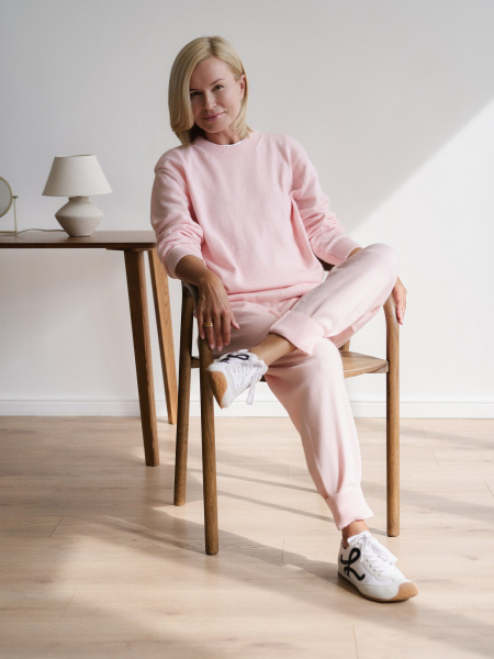 Костюм из шерсти ангоры цвет ПЕРСИКОВО-РОЗОВЫЙ - в фирменном магазине спортивной одежды Brillante.by